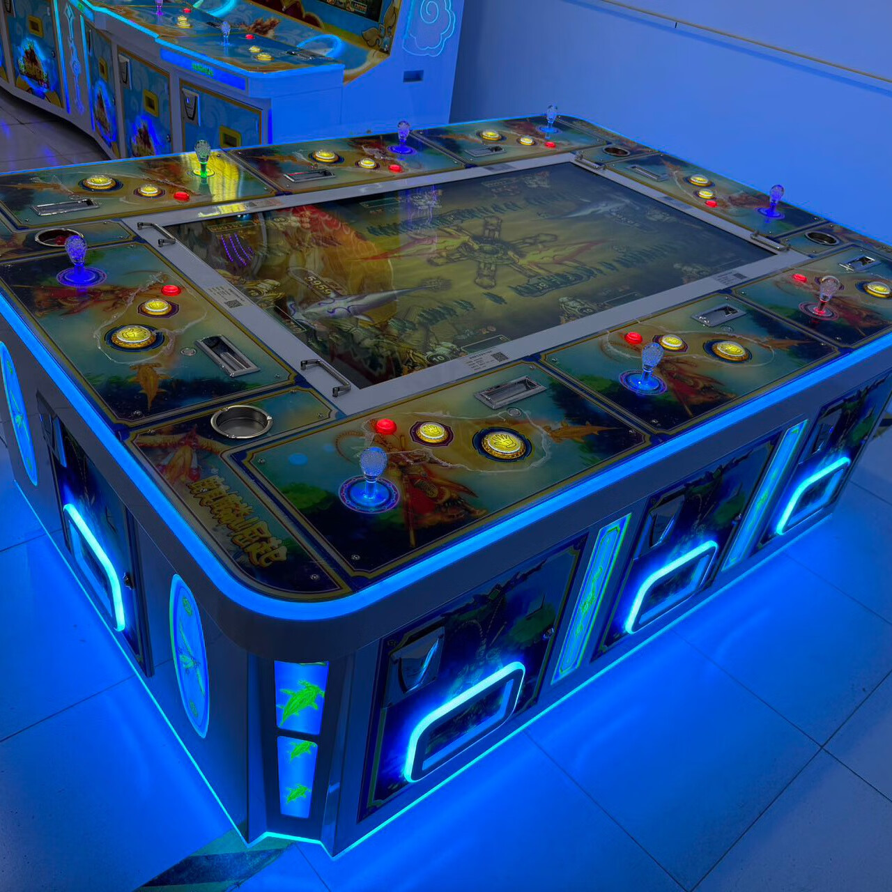 双人捕鱼游戏礼品文审与大型设备配件自动售卖机在电玩城场的应用